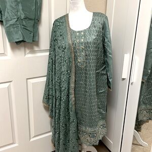 Pakistani Indian shalwar kameez designer suit for wedding party green dress #353